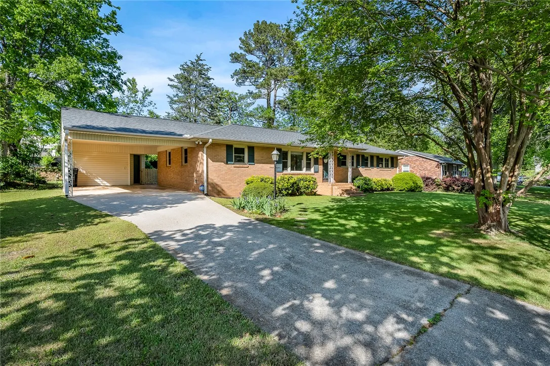 Property image 3 at 2313 Poplar Lane, Anderson, SC 29621