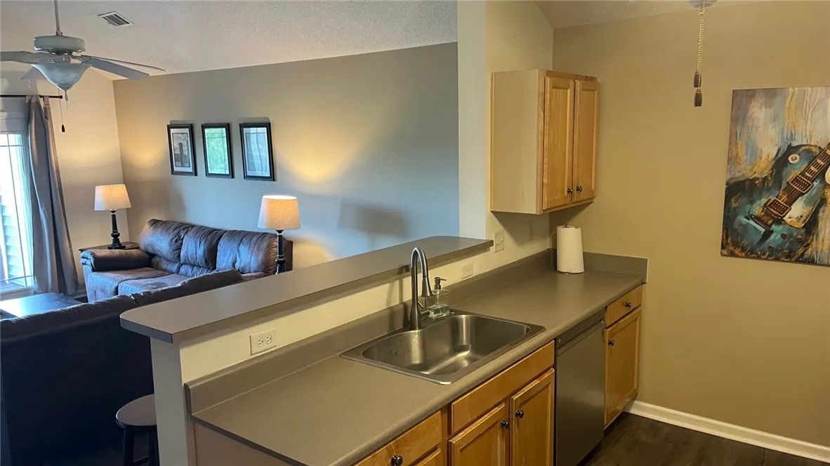 Property image 2 at 1132 Harts Ridge Drive, Seneca, SC 29678