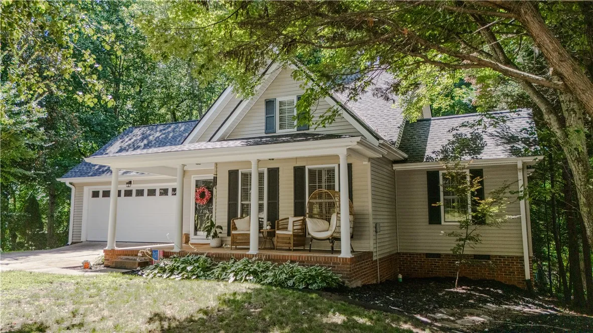 Property image 3 at 114 Grand Oak Circle, Pendleton, SC 29670