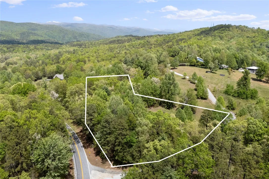 State Park Estate, Mountain Rest Community