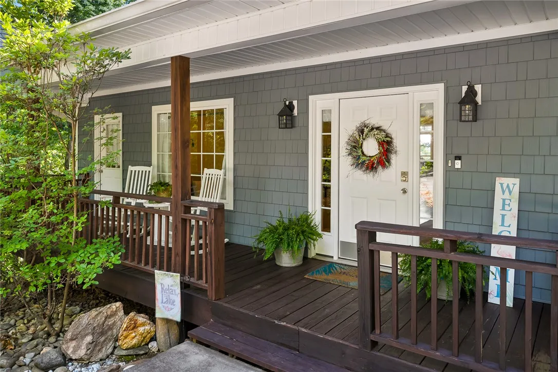 Property image 3 at 223 Inlet Pointe Drive, Anderson, SC 29625