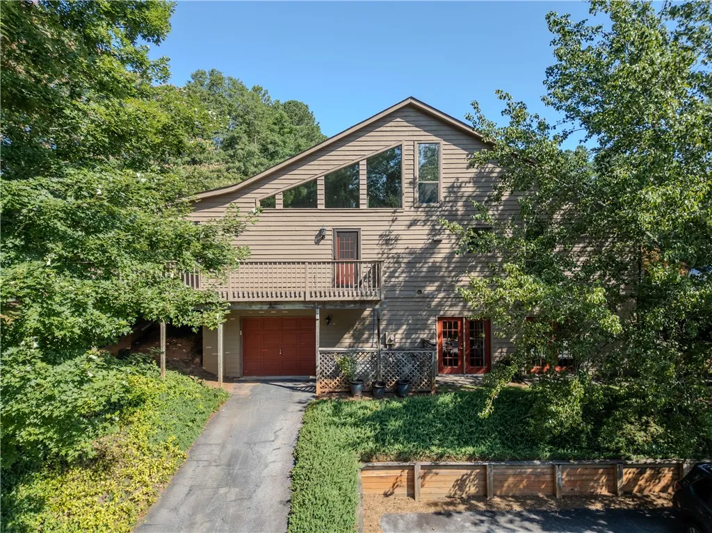 Property image 2 at 537 Sullivans Way, Seneca, SC 29678