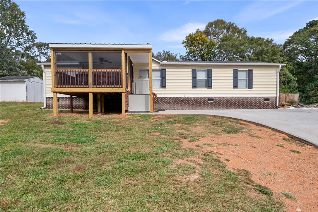 Property image 2 at 1032 Jackson Street, Anderson, SC 29625