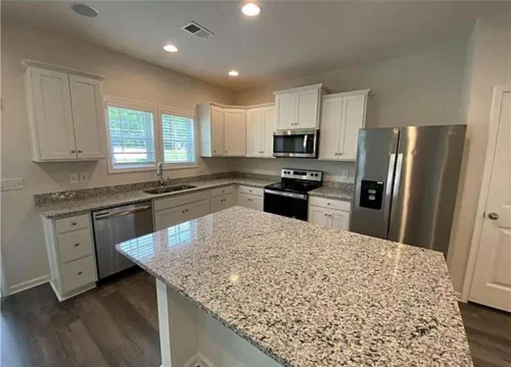 Property image 2 at 117 Granada Place, Seneca, SC 29678