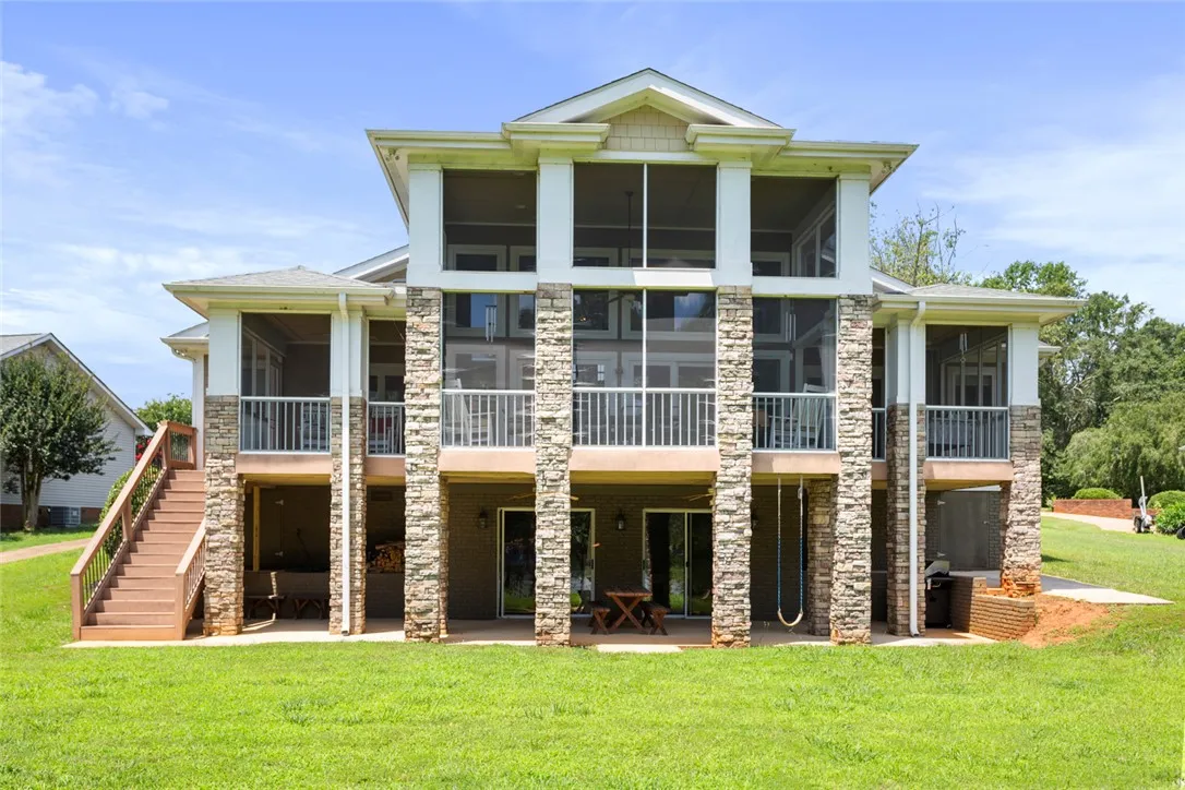 Cherokee Point, Townville Community