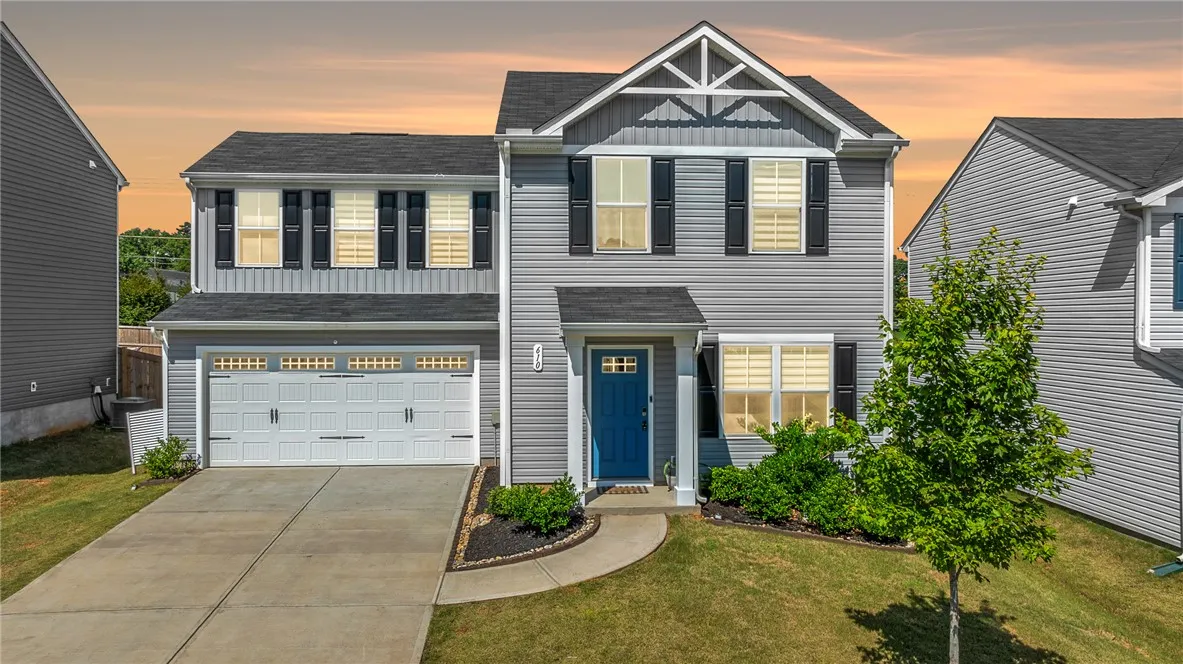 610 Batchomble Lane
