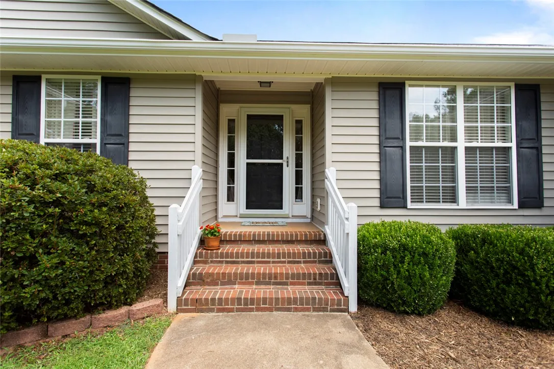 Property image 2 at 321 Freedom Trail, West Union, SC 29696