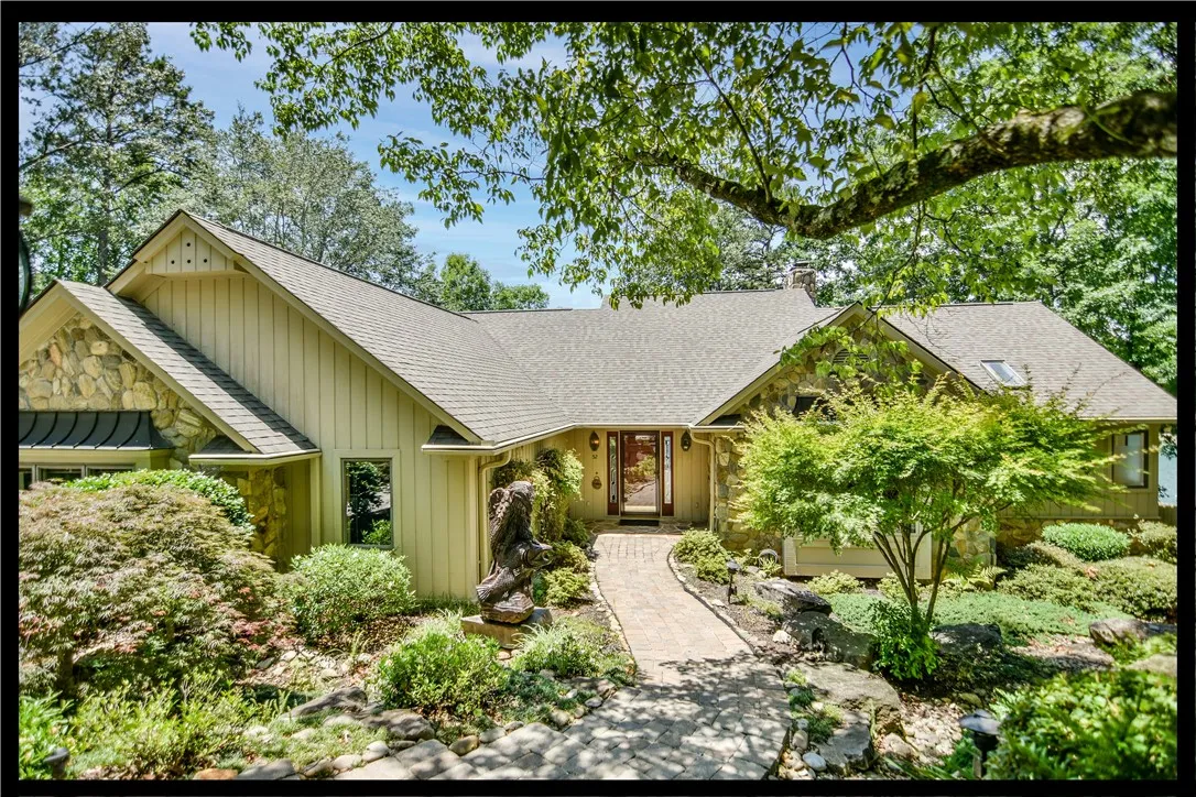 52 Foremast Drive