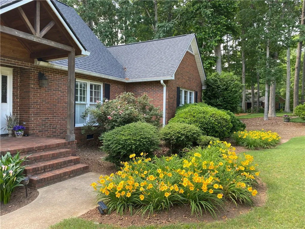 Property image 2 at 105 Wren Crossing Court, Easley, SC 29642
