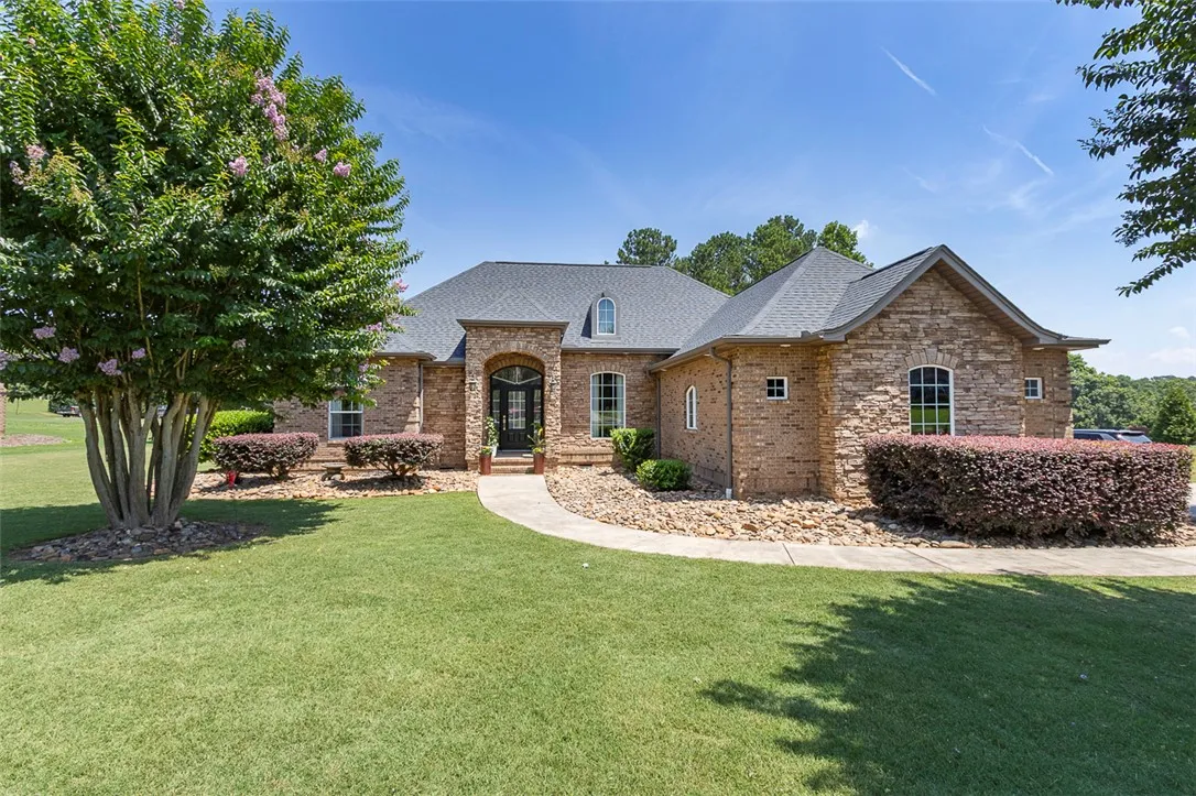 107 Chetwood Drive