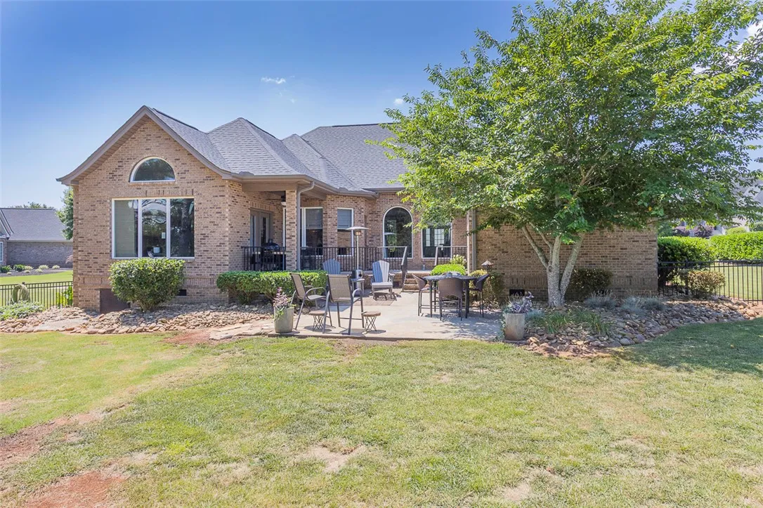 Property image 3 at 107 Chetwood Drive, Anderson, SC 29621