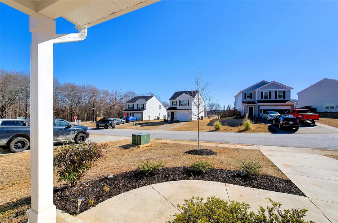 Property image 3 at 1212 Paramount Drive, Lyman, SC 29365