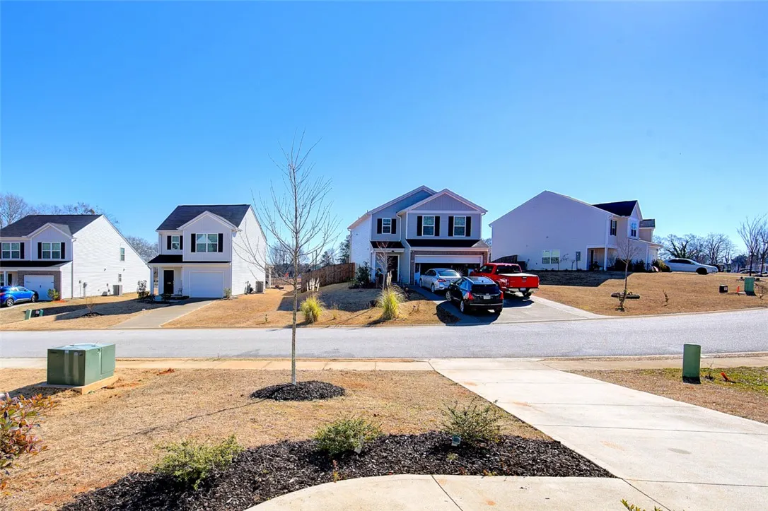 Property image 4 at 1212 Paramount Drive, Lyman, SC 29365