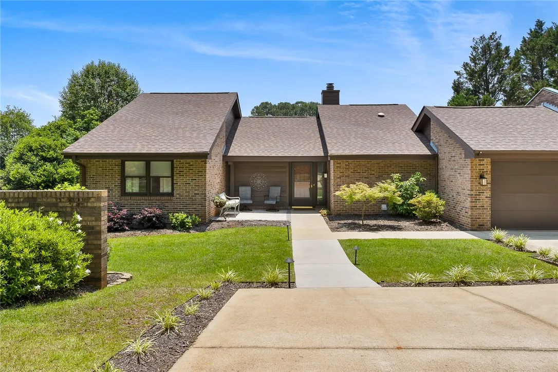 Property image 3 at 122 Downs Boulevard, Clemson, SC 29631