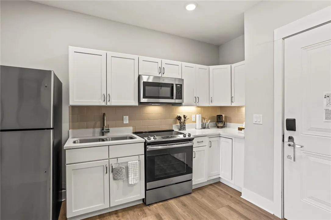 Property image 2 at 13500 Clemson Boulevard, Seneca, SC 29678