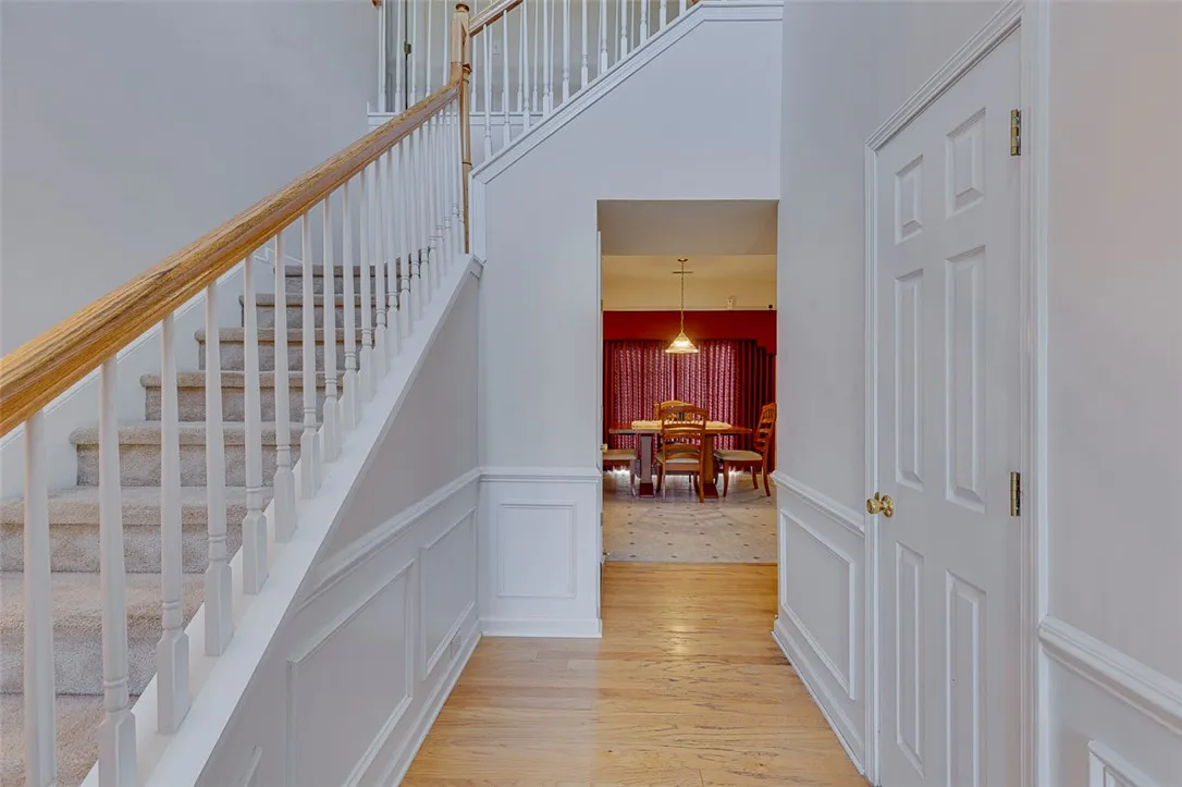 Property image 3 at 101 Stonewater Drive, Simpsonville, SC 29680