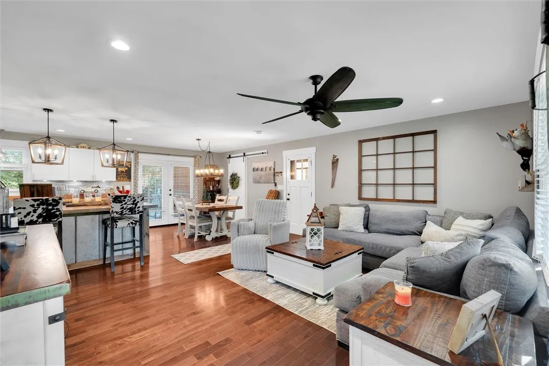 Property image 4 at 301 Ridgecrest Drive, Easley, SC 29640