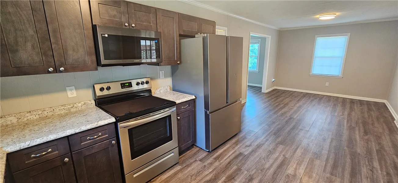 Property image 3 at 500 Sherwood Drive, Seneca, SC 29678