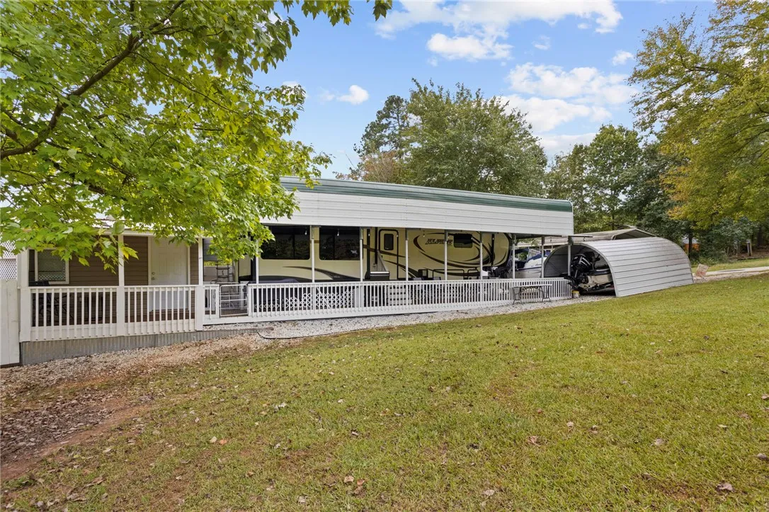 Property image 2 at 1208 Hanover Drive, Westminster, SC 29693