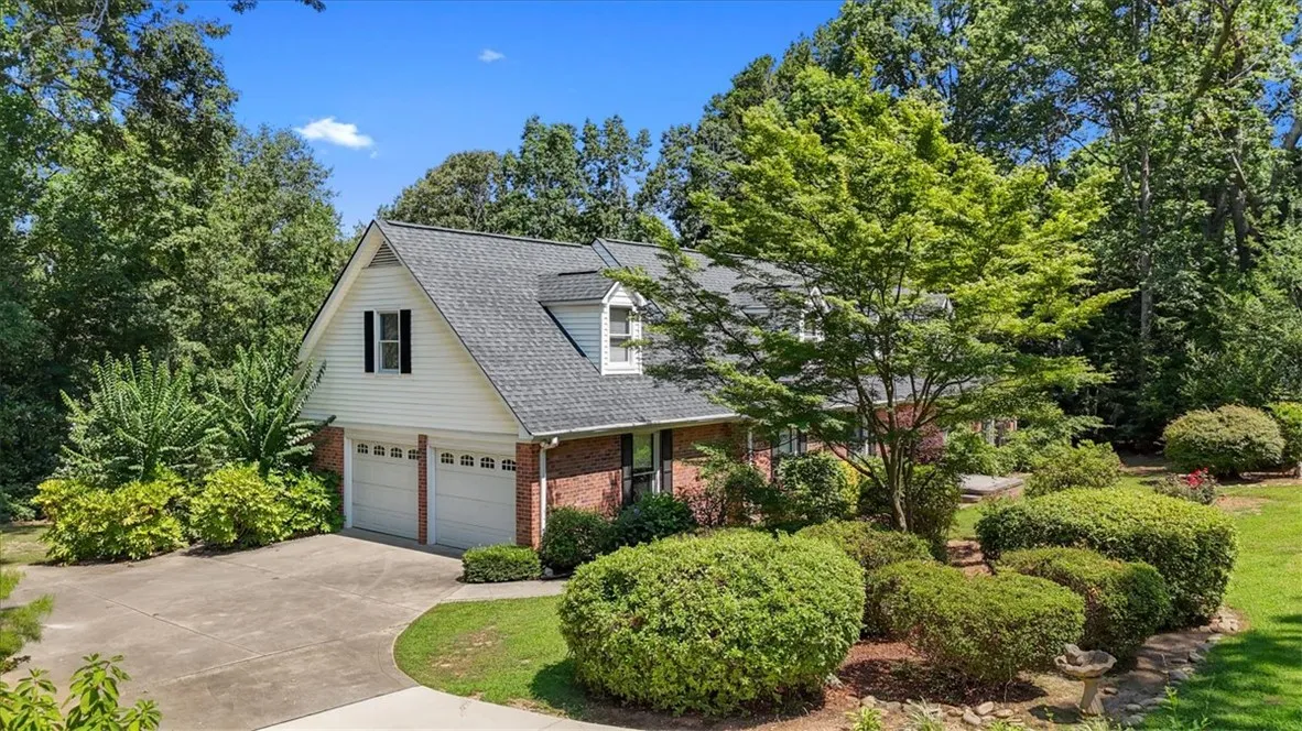 Property image 5 at 1 Dove Tree Road, Greenville, SC 29615