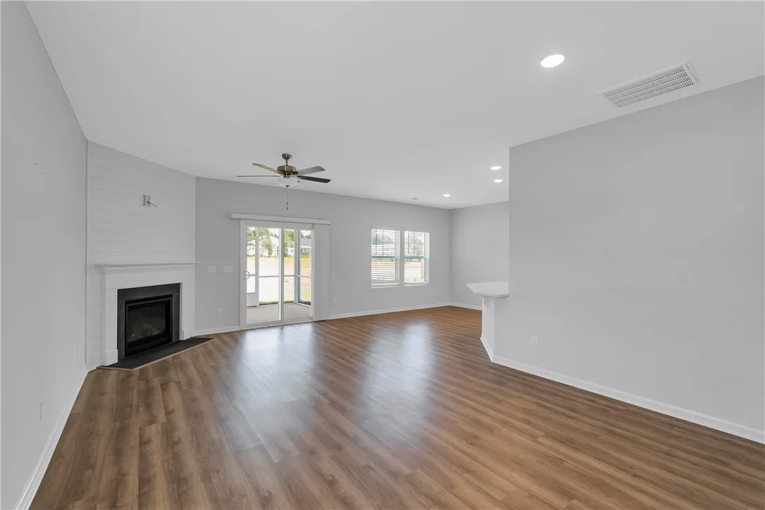 Property image 2 at 101 Brown Circle, Easley, SC 29642