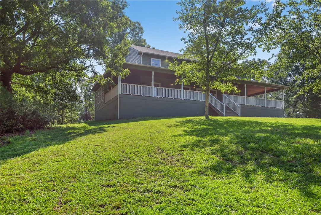 Property image 2 at 323 Indian Trail, Salem, SC 29676
