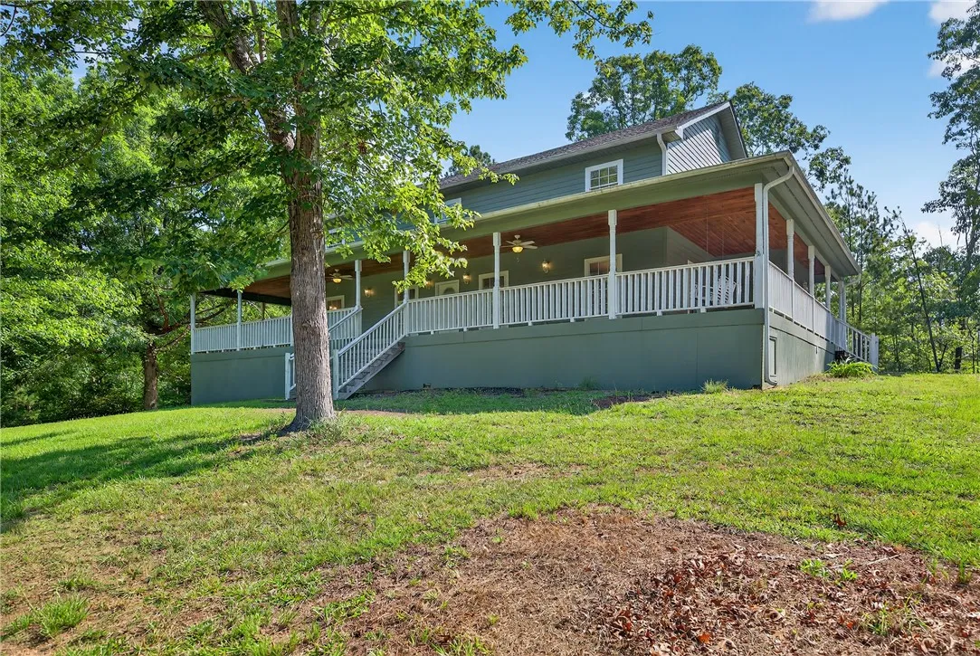 Property image 3 at 323 Indian Trail, Salem, SC 29676