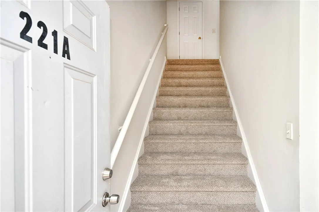 Property image 3 at 221 Springfield Circle, Easley, SC 29642