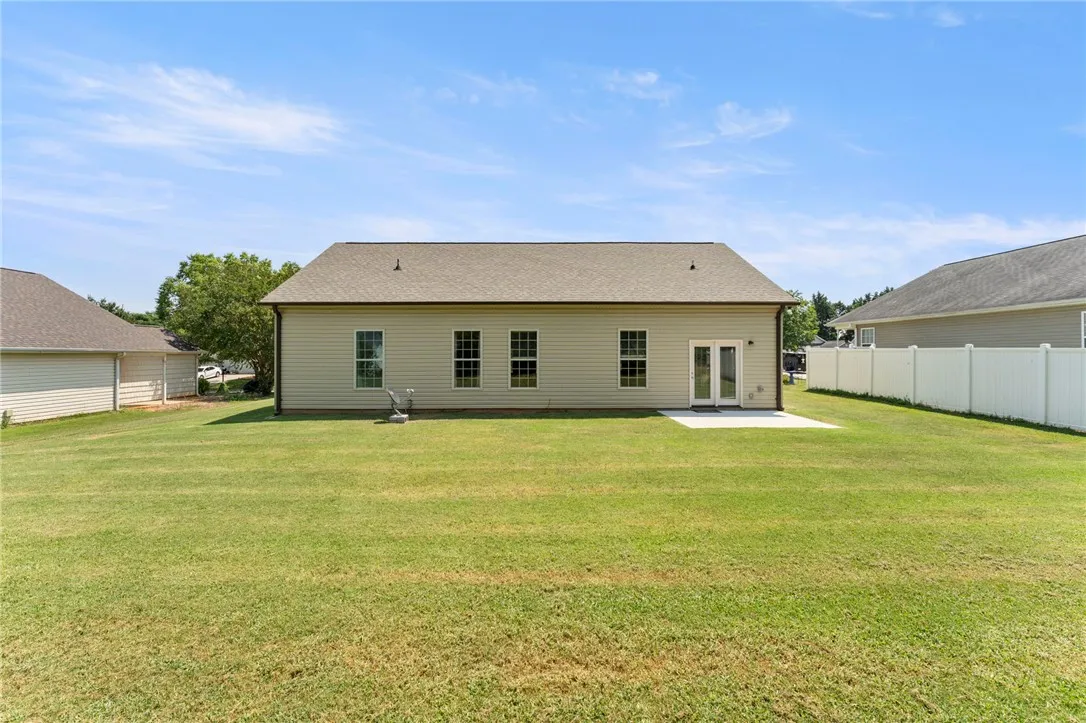 Property image 2 at 113 Ashwood Lane, Anderson, SC 29625