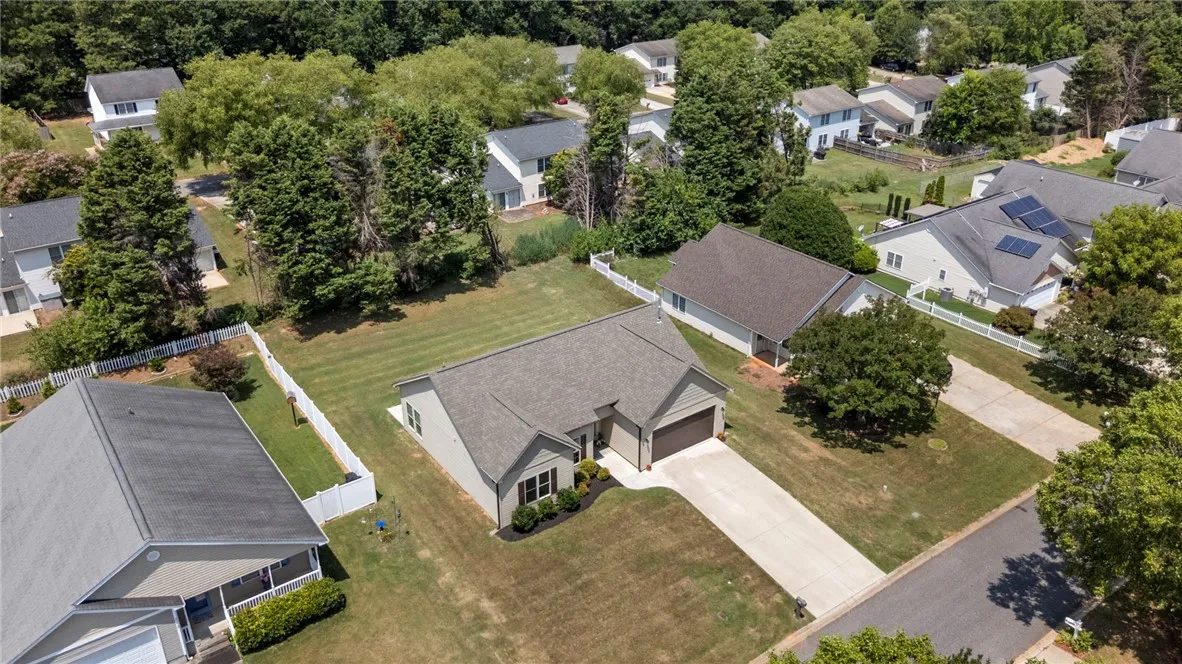 Property image 4 at 113 Ashwood Lane, Anderson, SC 29625