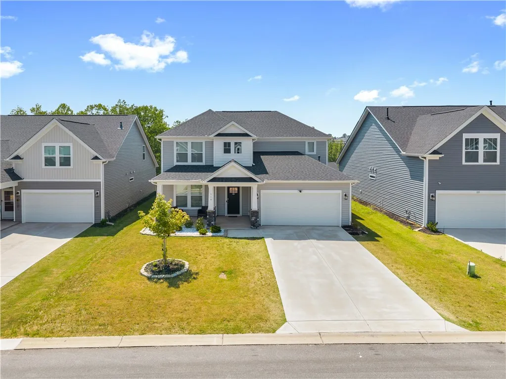 Property image 2 at 119 Whitman Way, Easley, SC 29642