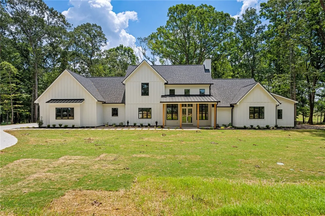 Property image 2 at 746 Garrison Road, Pelzer, SC 29669