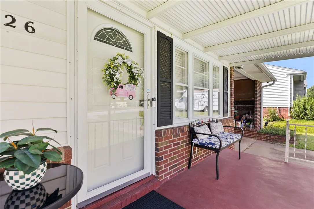 Property image 4 at 26 Farmington Road, Greenville, SC 29605