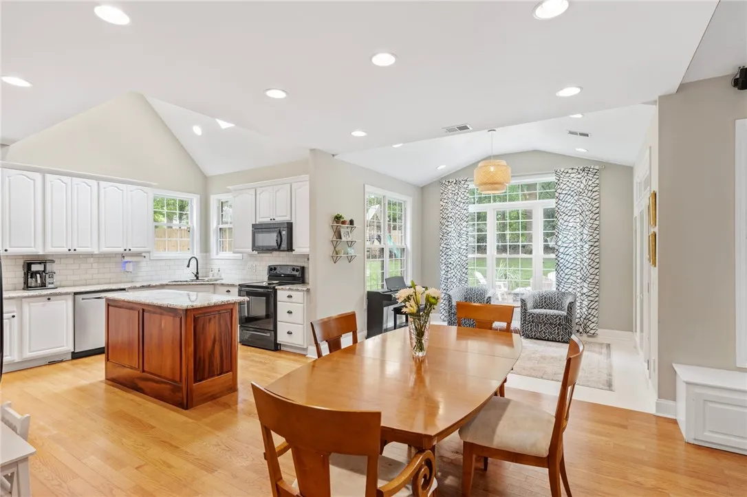 Property image 5 at 103 Crepe Myrtle Lane, Anderson, SC 29625