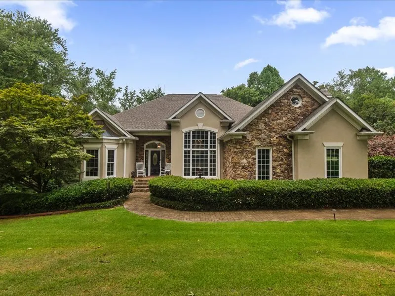 Property image 2 at 111 Glenn Burnie Drive, Easley, SC 29642
