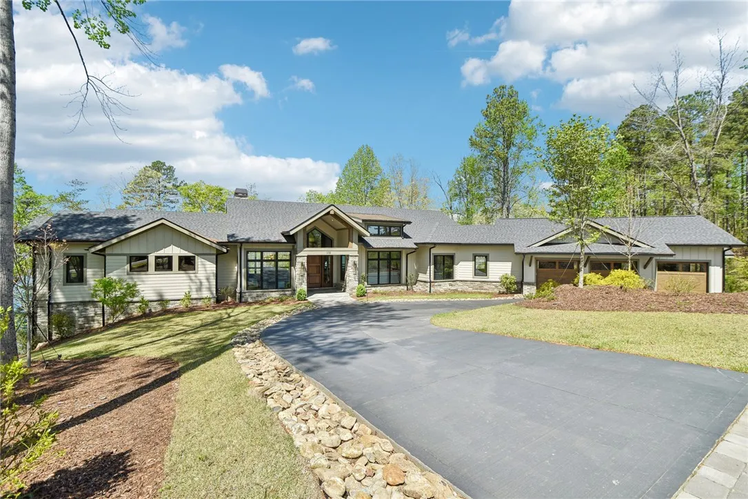 Property image 2 at 132 Promontory Court, Six Mile, SC 29682
