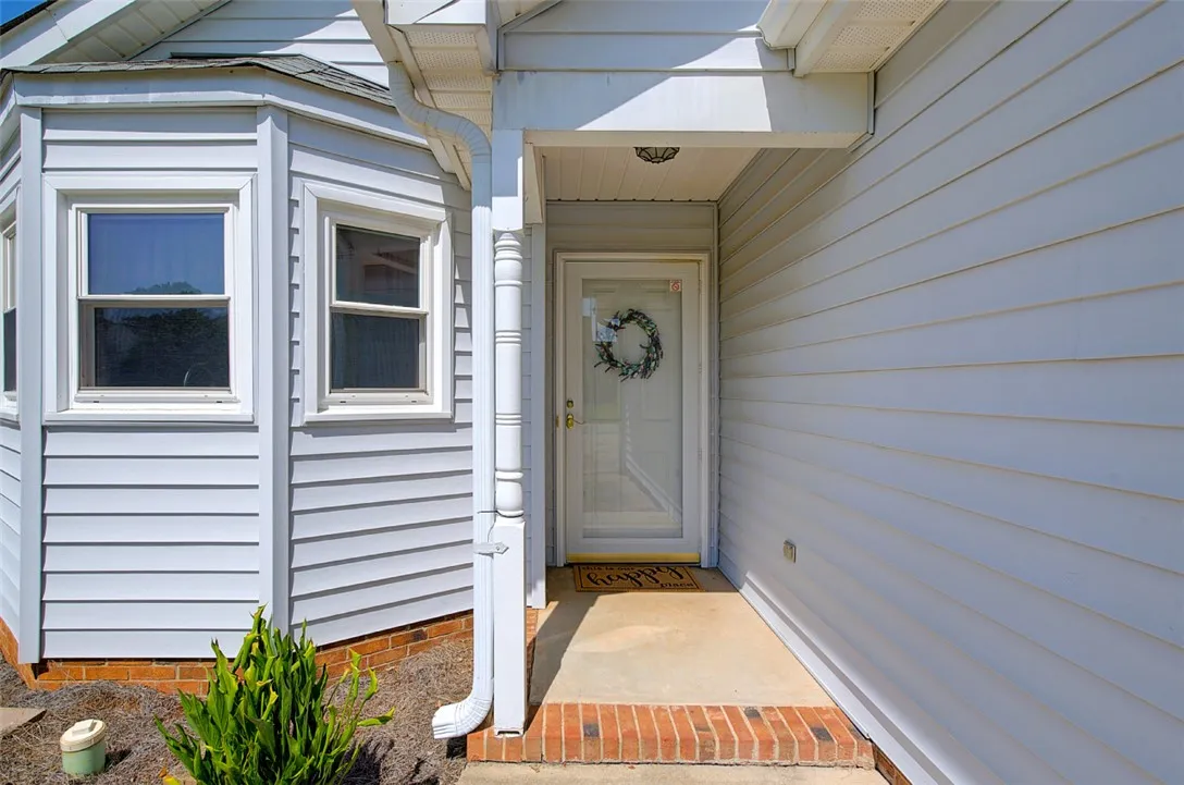 Property image 2 at 108 Baldwin Place, Easley, SC 29642