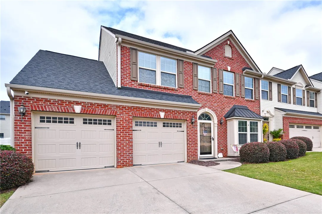 Property image 2 at 41 Irvington Drive, Greer, SC 29650