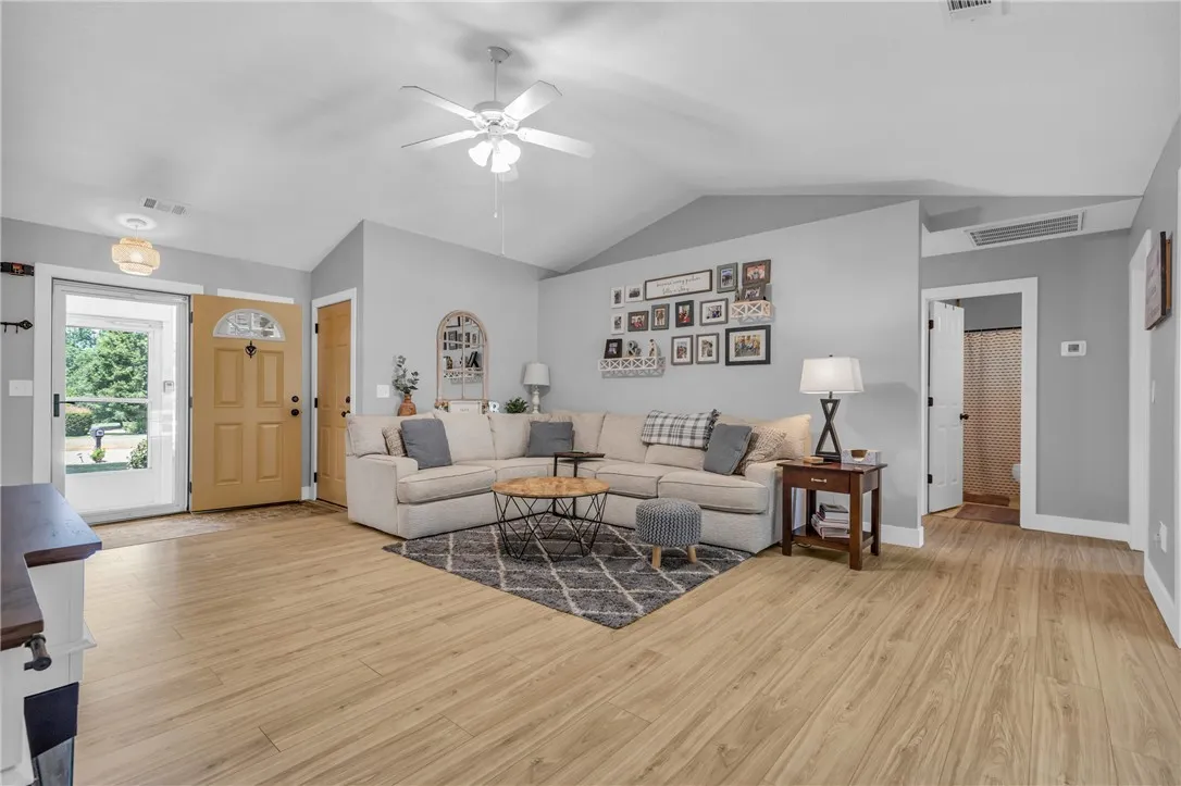 Property image 5 at 205 Olive Branch, Anderson, SC 29626