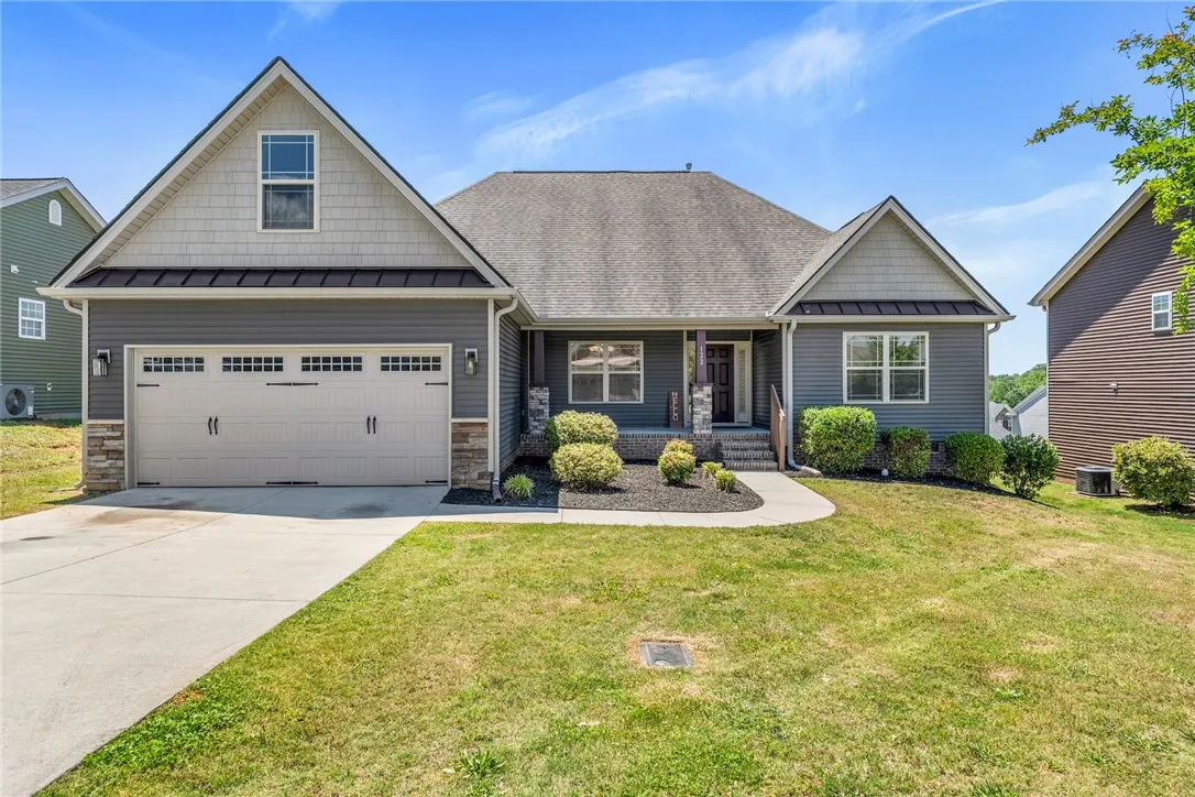 The Oaks At Shiloh Creek, Piedmont Community