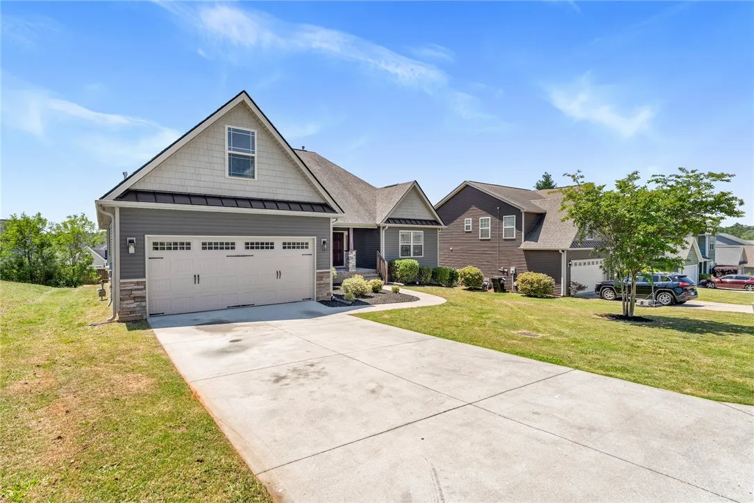 Property image 4 at 122 Corinth Drive, Piedmont, SC 29673