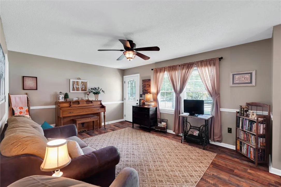 Property image 5 at 427 Pelzer Highway, Easley, SC 29642