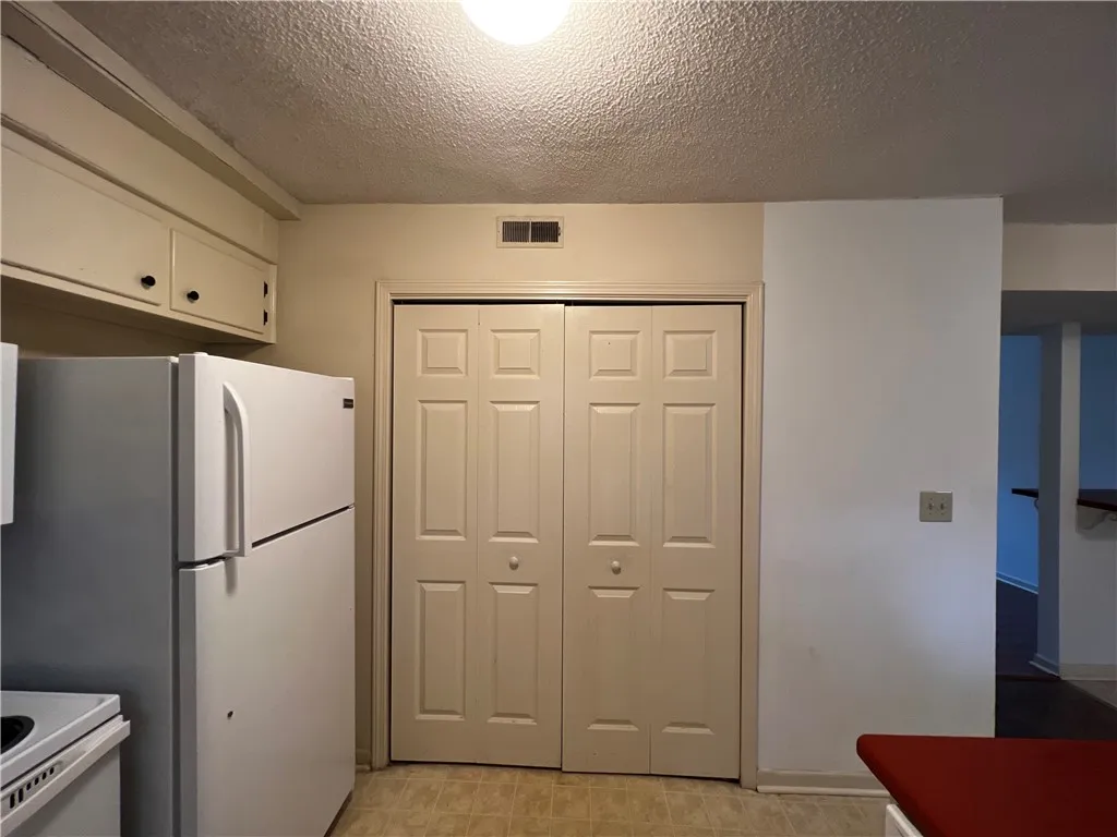 Property image 4 at 900 F Creekside Drive, Clemson, SC 29631