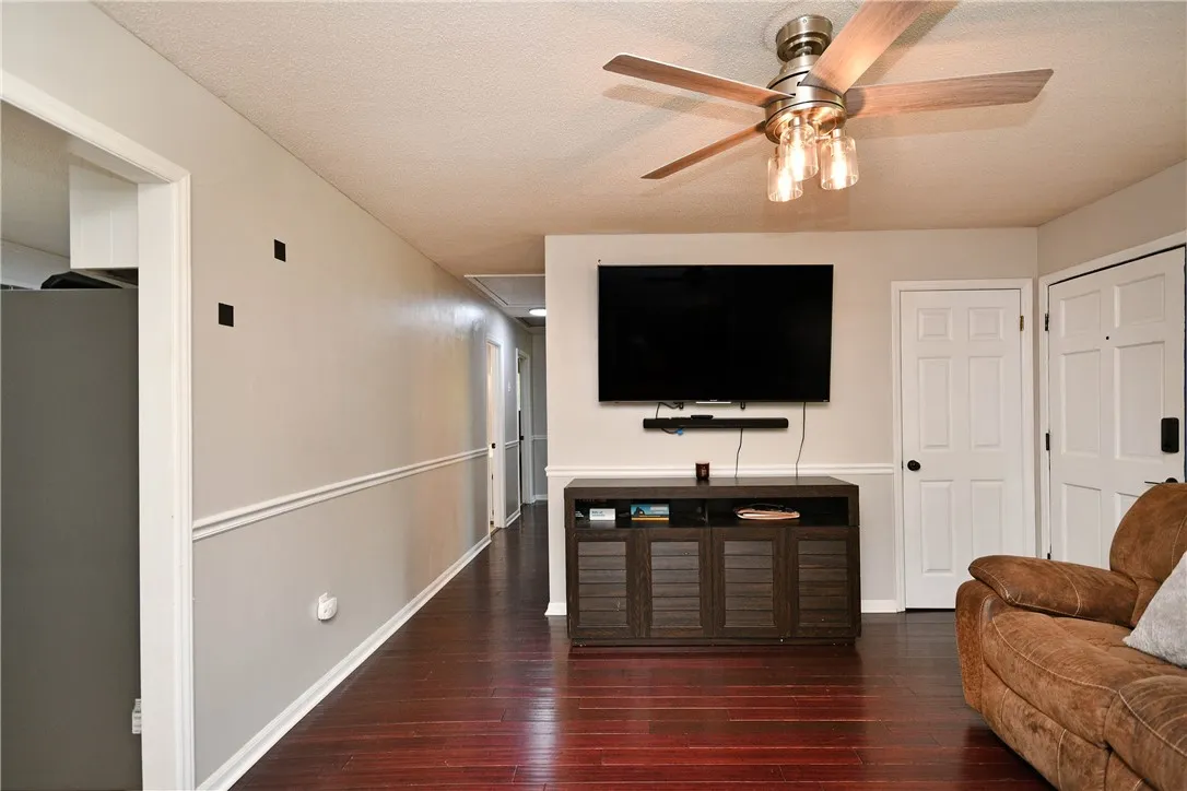 Property image 4 at 214 Brentwood Circle, Anderson, SC 29625