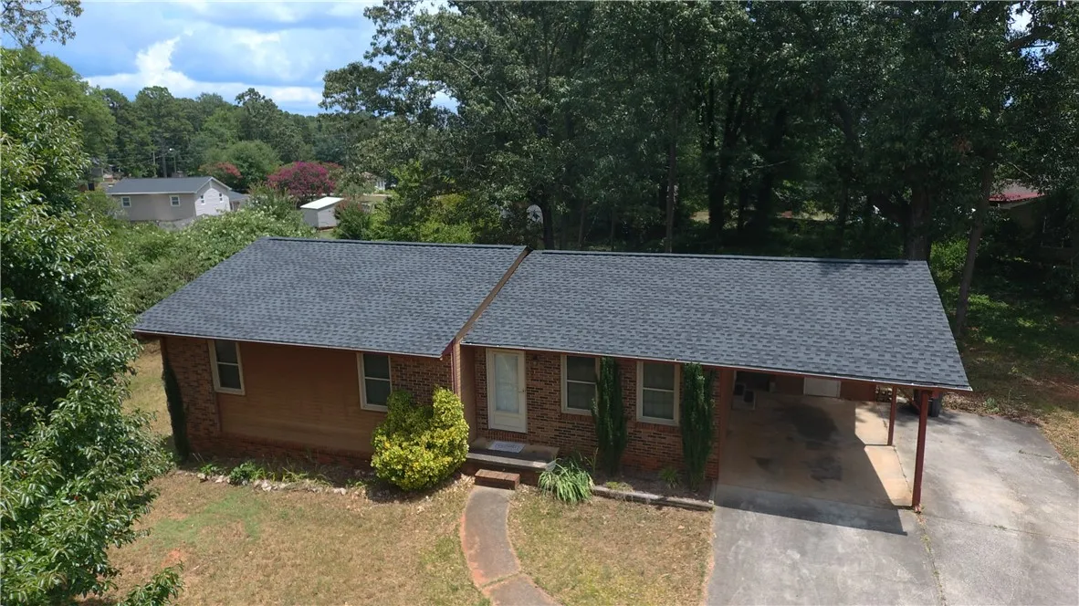 Property image 2 at 405 Keith Lane, Seneca, SC 29678