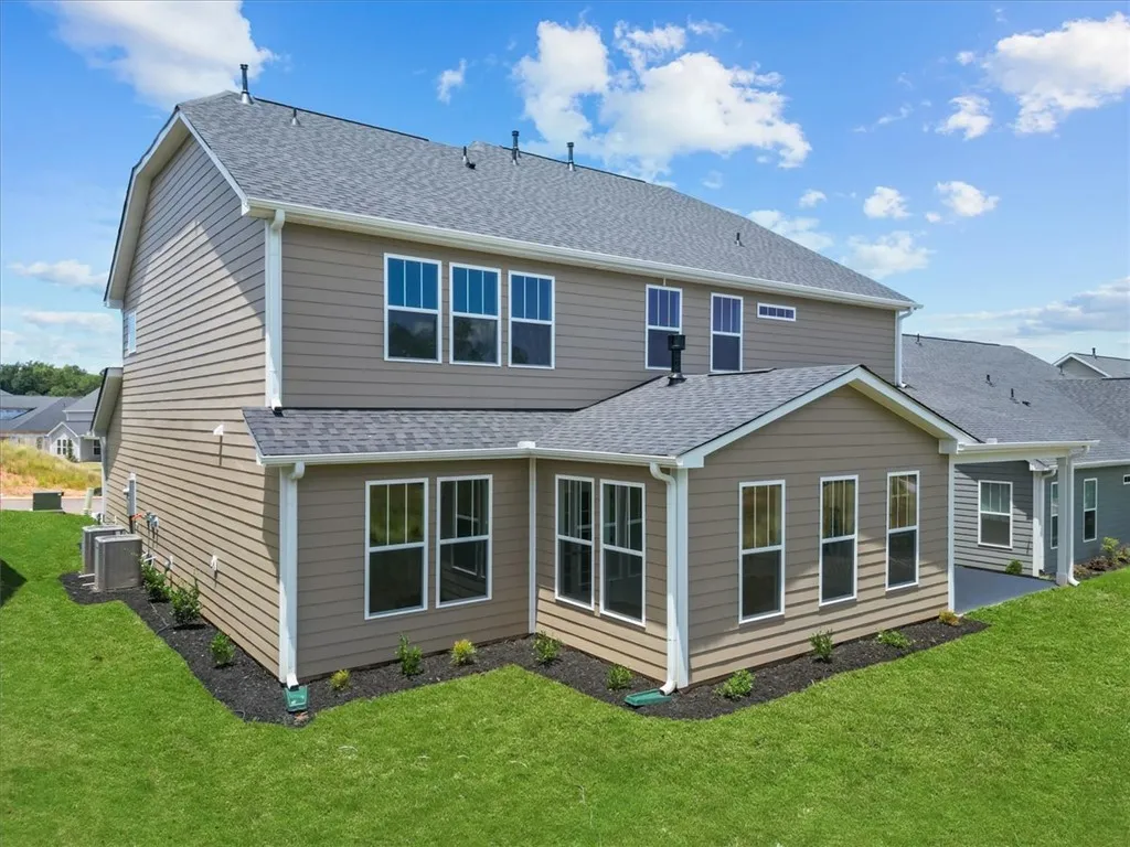 Property image 4 at 209 Summerall Lane, Seneca, SC 29678