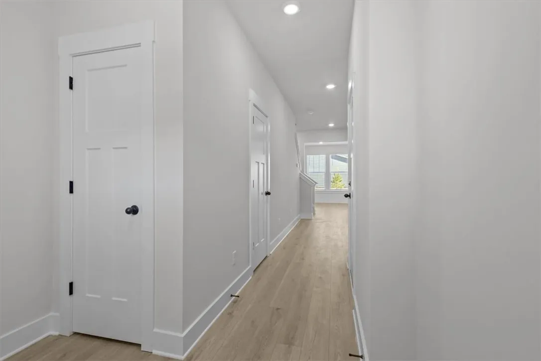 Property image 5 at 445 Hazelcote Road, Greenville, SC 29617