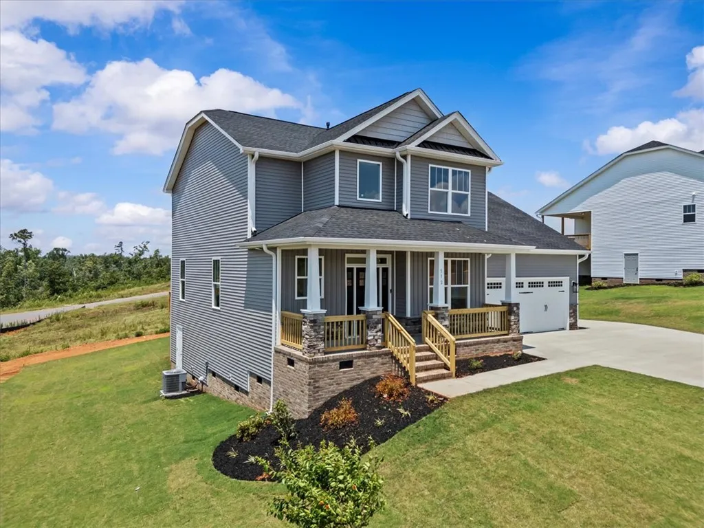 Property image 3 at 512 Broad Creek Court, Seneca, SC 29678