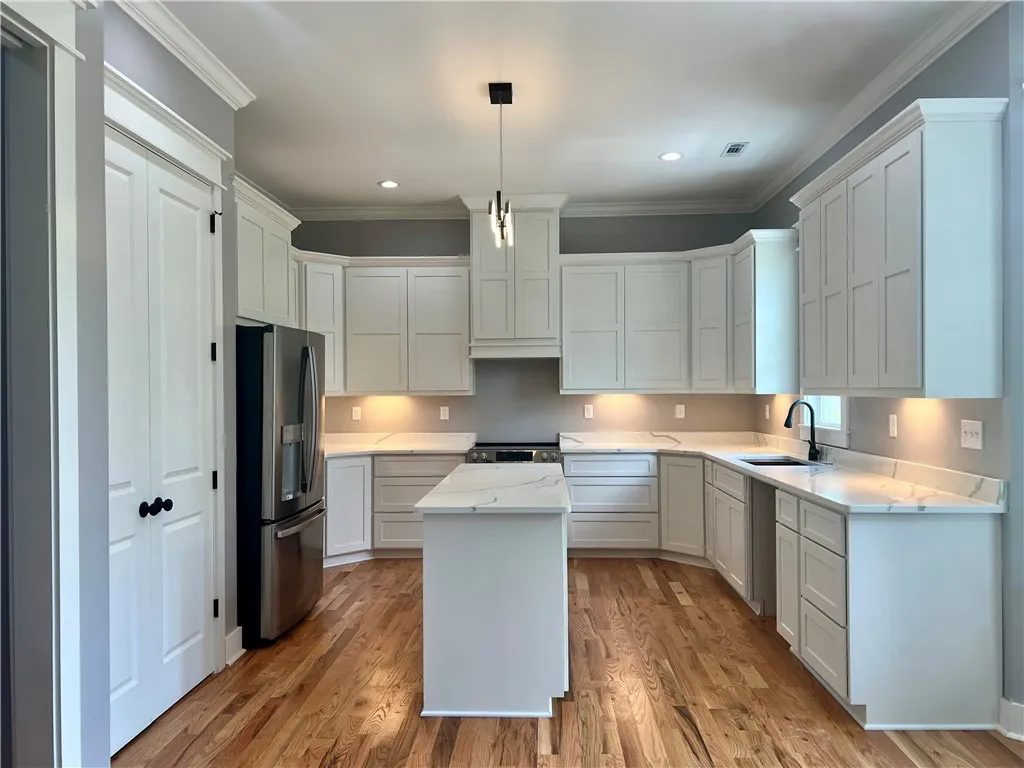 Property image 3 at 506 Horseshoe Drive, Seneca, SC 29678
