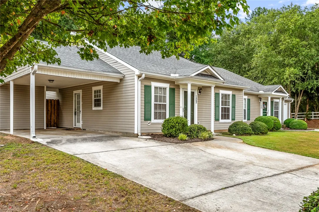 Property image 2 at 102 Caleb Court, Anderson, SC 29625